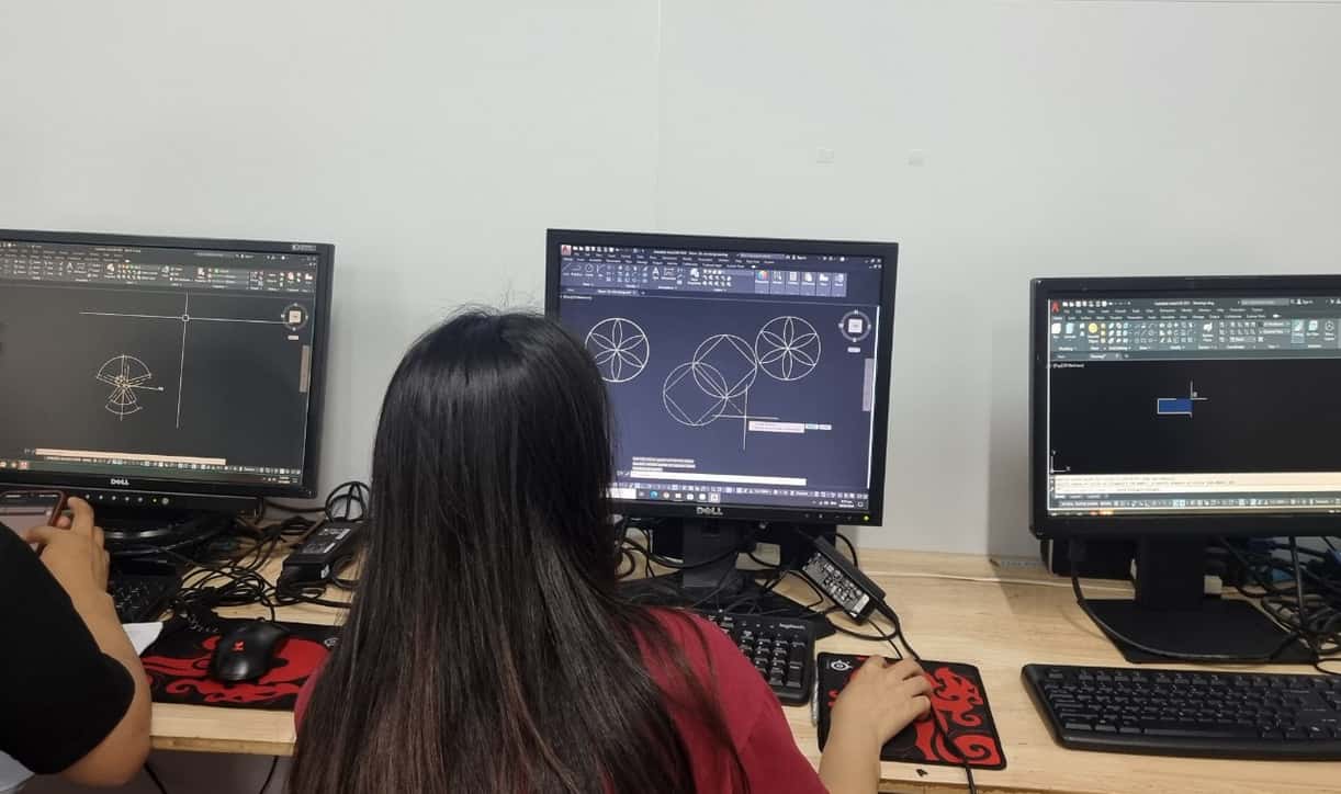 khóa học autocad hóc môn