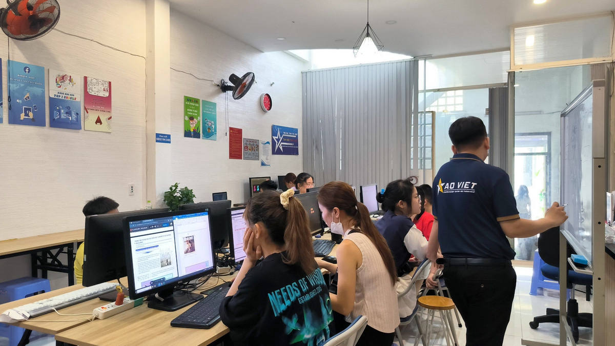 Công Việc Sau Khóa Học Lập Trình Web Tại Trung Tâm Tin Học Sao Việt