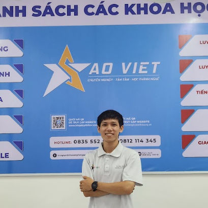 Thầy Thông Phạm