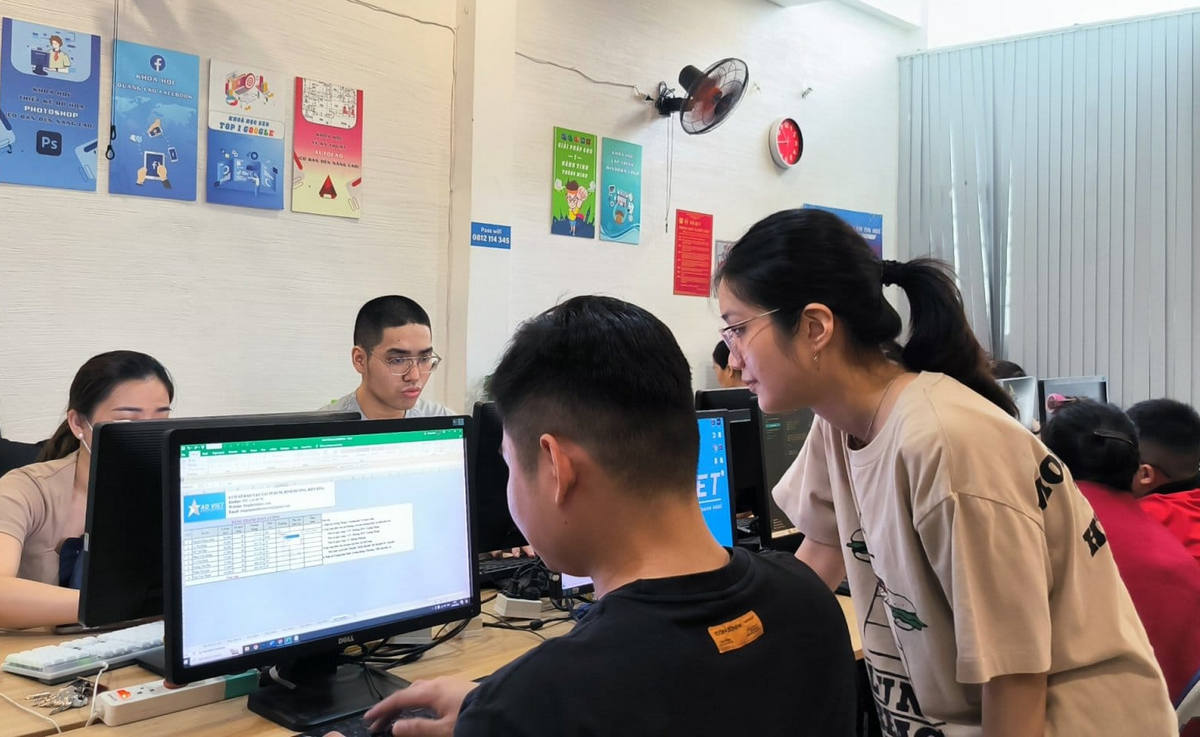 Nội Dung Đào Tạo Bám Sát Thực Tế Công Việc: