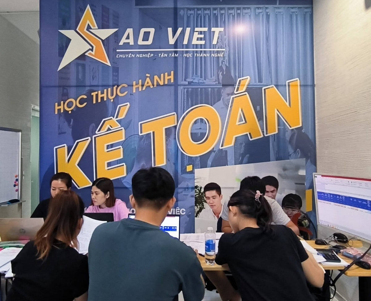 Phương Châm Đào Tạo Tại Tin Học Sao Việt: