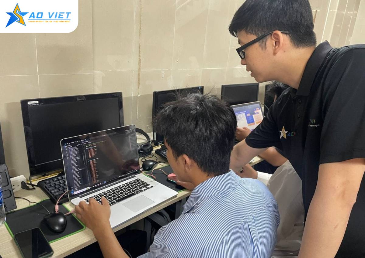 Lộ Trình Đăng Ký Khóa Học Sửa Máy Tính Tại Bình Thạnh 