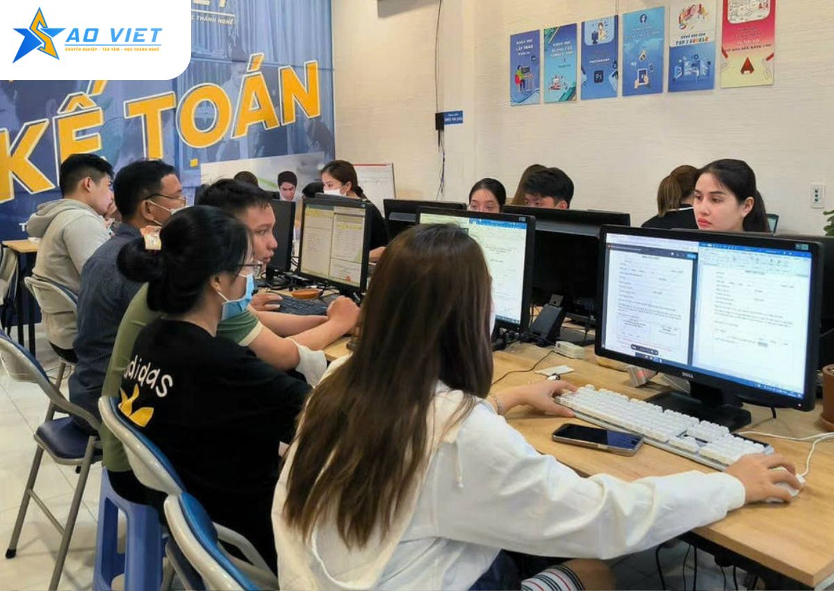 Khóa Học Power Query Quận 7 Phù Hợp Với Ai