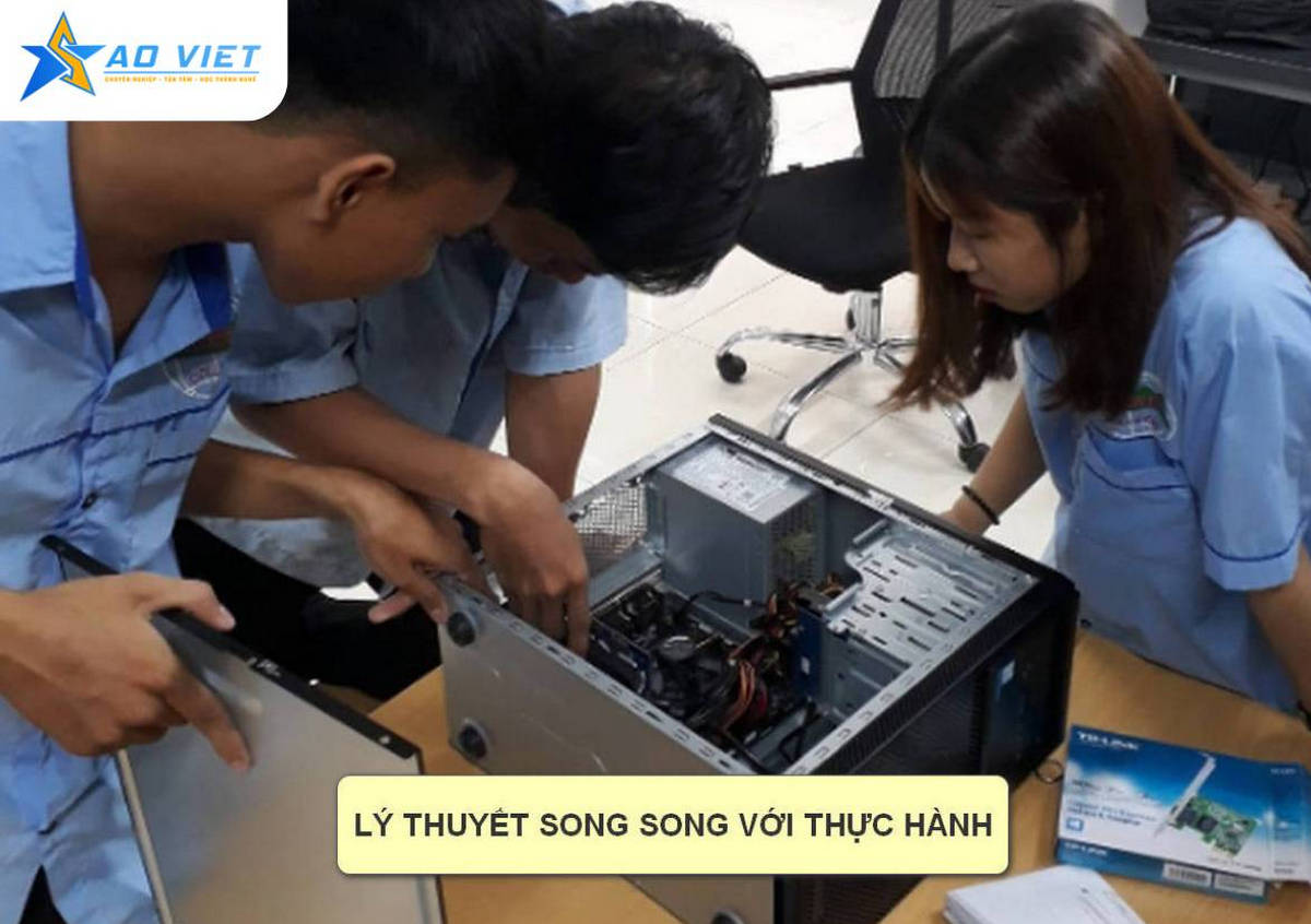 Vì Sao Bạn Nên Tham Gia Khóa Học Sửa Chữa Máy Tính Tại Tin Học Sao Việt