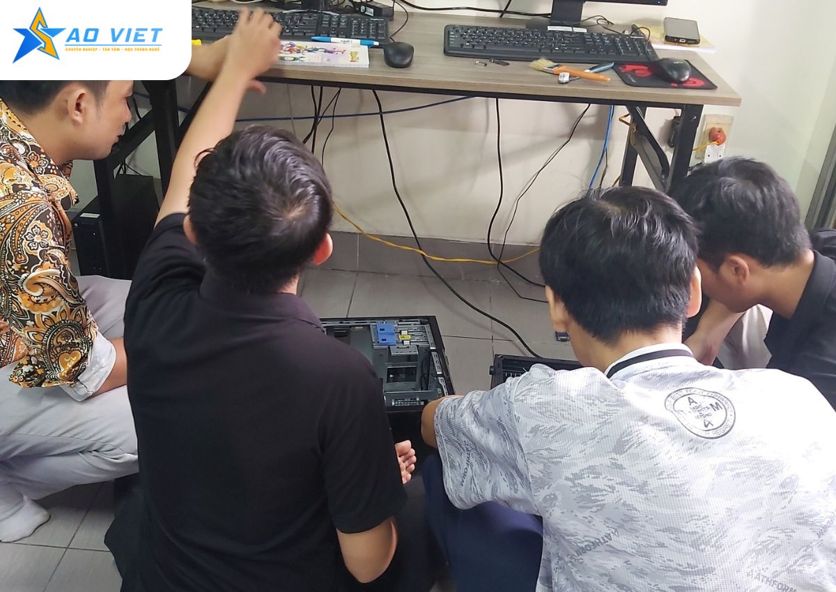 Cài Đặt Hệ Điều Hành Windows và Phần Mềm