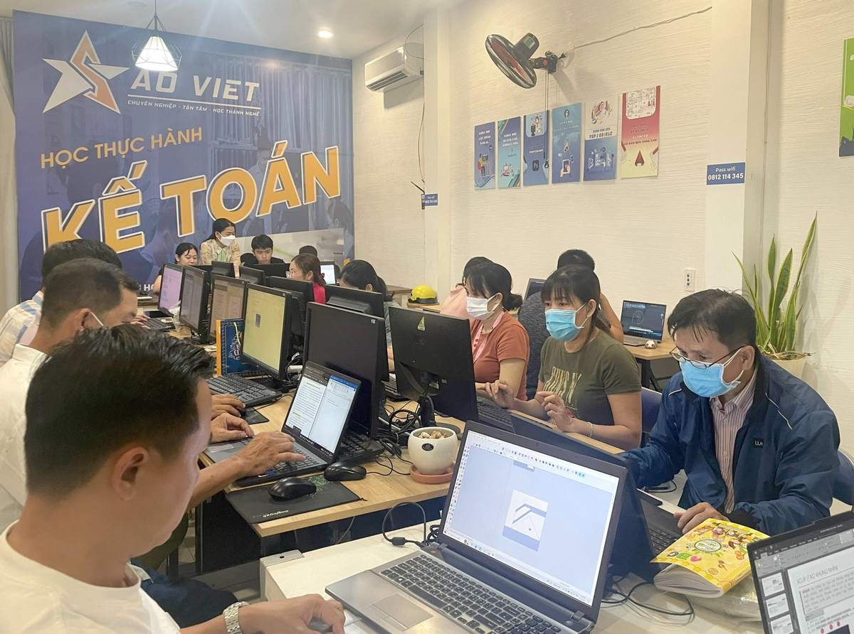 Các Nghiệp Vụ Của Nhân Viên Kế Toán Xuất Nhập Khẩu