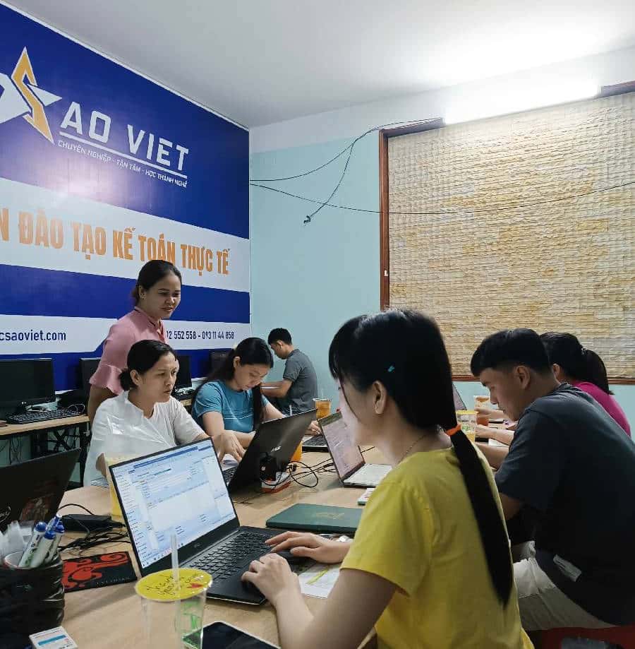 Giáo viên dạy kế toán ở Vũng Tàu