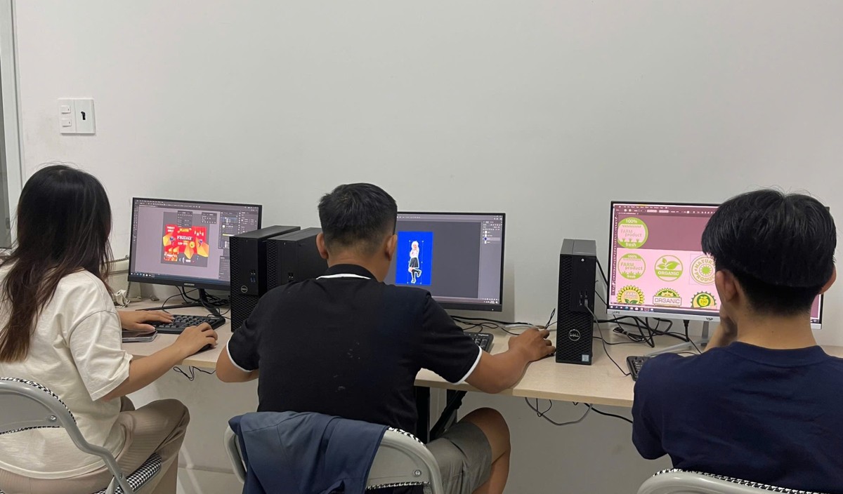 Đối Tượng Tham Gia Khóa Học Thiết Kế Đồ Họa Tại Bình Tân