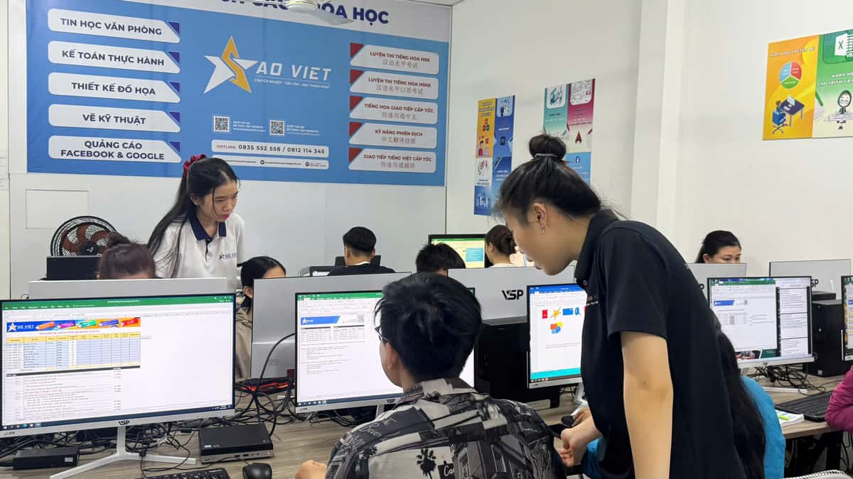 trung tâm tin học Sao Việt Bình Dương