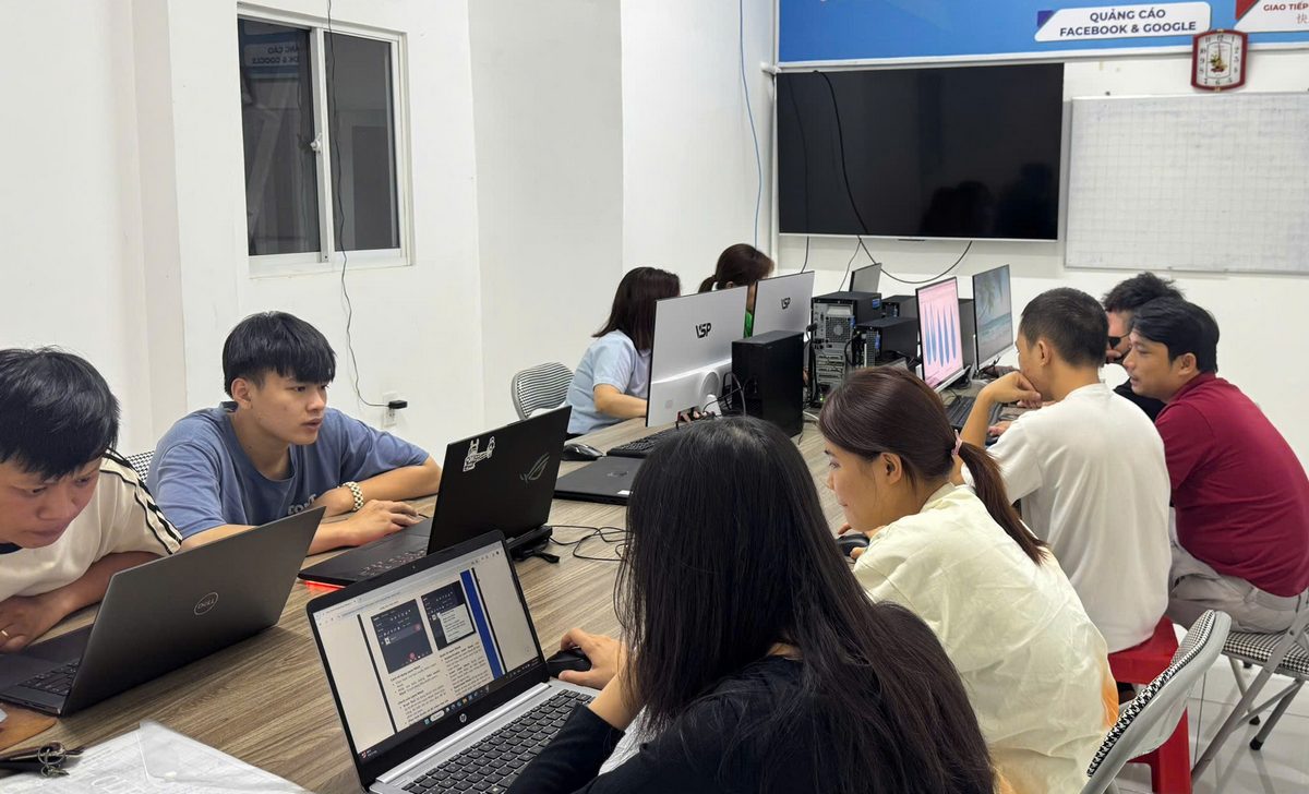 Nội Dung Chính Trong Khóa Học AI Tại Quận 6
