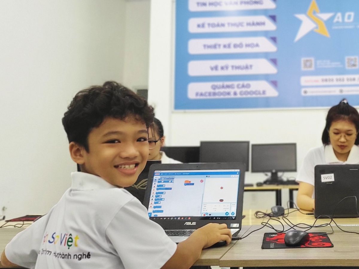 Khóa học AI Cho trẻ em tại Trung Tâm Tin Học Sao Việt