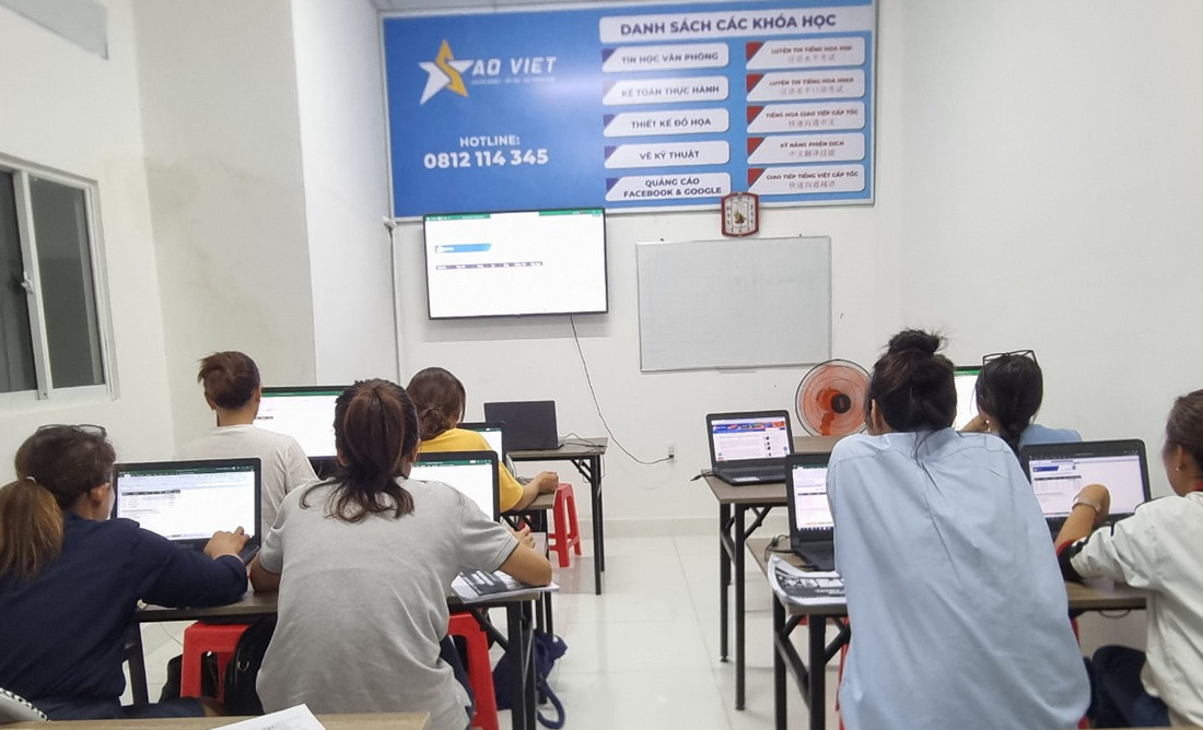 Nội Dung Khóa Học Ứng Dụng AI Trong Kinh Doanh