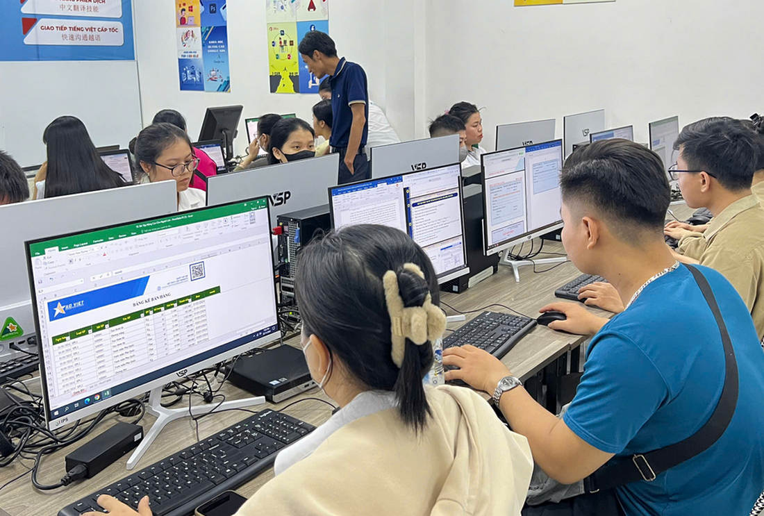 Đối Tượng Học Viên Phù Hợp Tham Gia Khóa Học Ứng Dụng AI Tại Tân Uyên