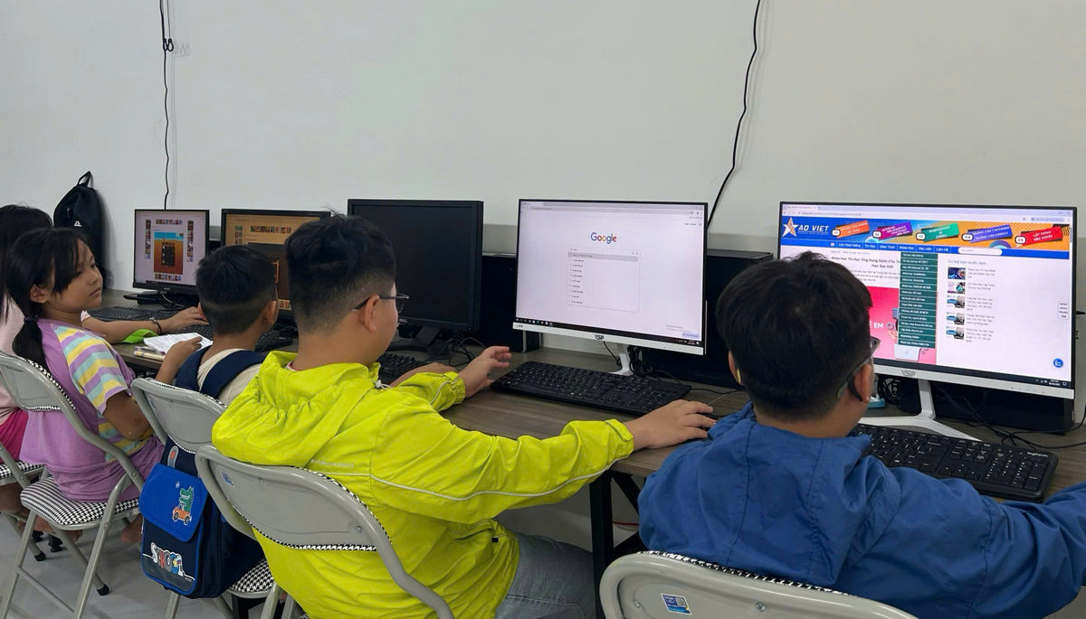 Lợi Ích Khi Bạn Cho Trẻ Tham Gia Lớp Học AI Tại Tin Học Sao Việt