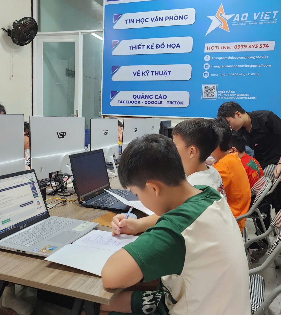 Lợi Ích Khi Bạn Cho Trẻ Em Tham Gia Khóa Học AI Tại Quận 7
