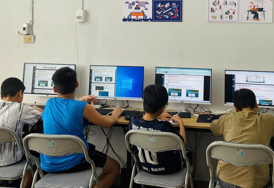 Lợi Ích Kiến Thức Trẻ Nhận Được Từ Khóa Học AI Dành Cho Trẻ Em Tại Tân Uyên