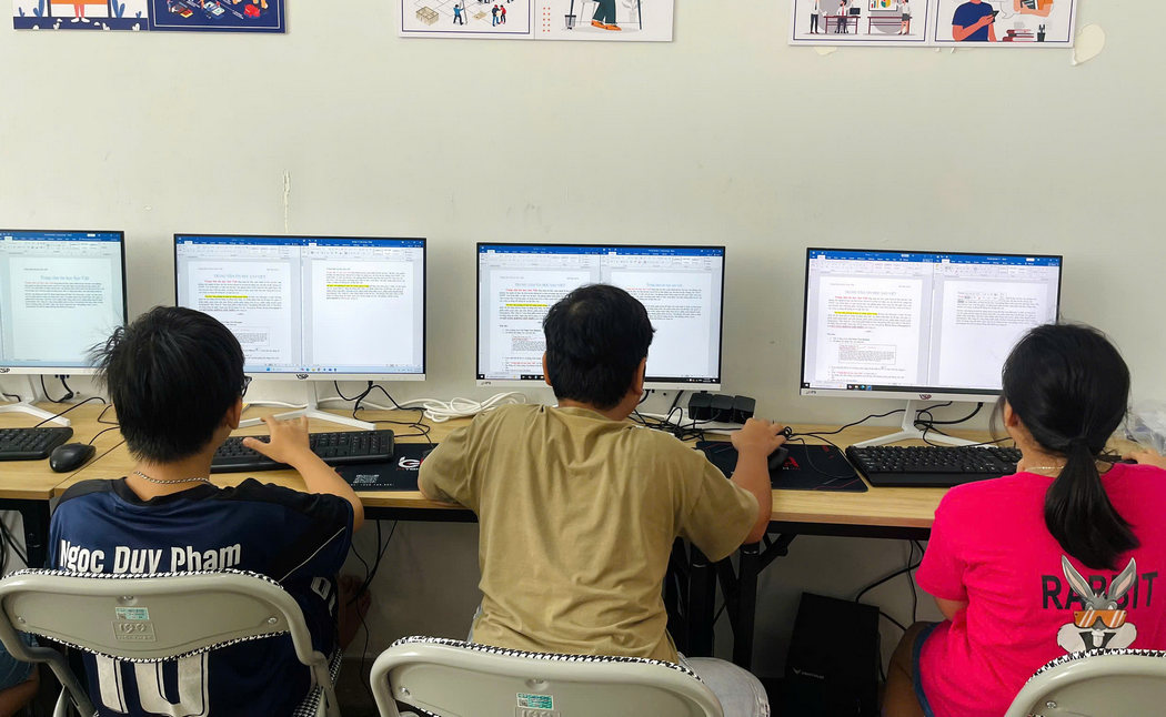 Khóa Học AI Dành Cho Trẻ Em Tại Trung Tâm Tin Học Sao Việt
