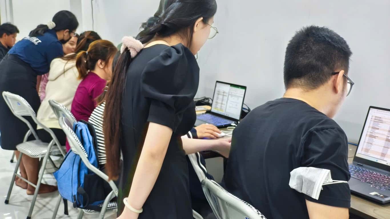 Hình ảnh đào tạo tin học cấp tốc