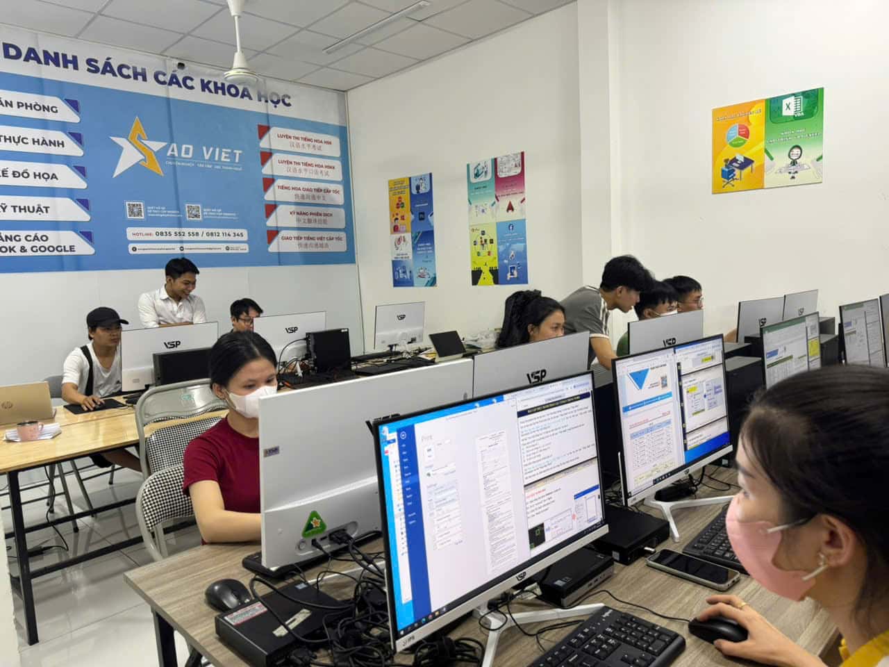 Trung Tâm Đào Tạo Tin Học Sao Việt