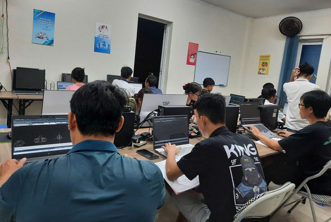 Đối Tượng Phù Hợp Với Khóa Học SolidWorks Online