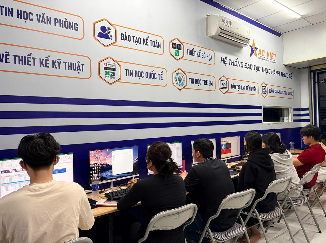 Khóa Học Sử Dụng Microsoft 365 Copilot Tại Tin Học Sao Việt