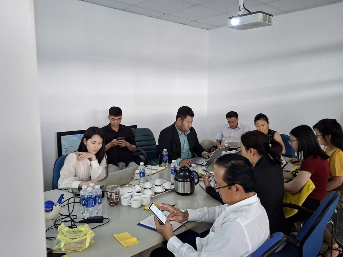 Toàn cảnh phòng học khai giảng, đội ngũ Terraco tham dự